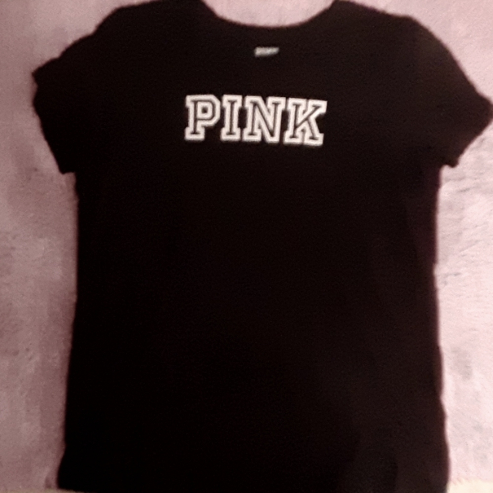 I am sselling this cute black made from pink top